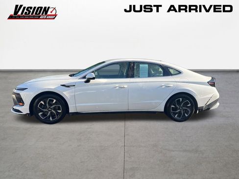 Used 2024 Hyundai Sonata SEL AWD/4WD image 3