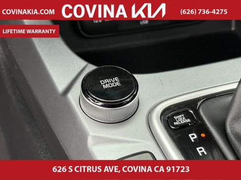 Certified 2022 Kia Seltos LX image 20