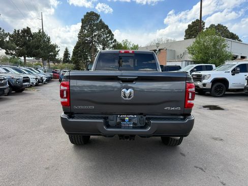 Used 2024 RAM 2500 Laramie AWD/4WD image 11