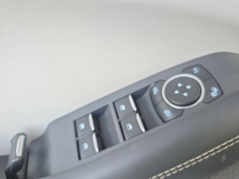 Used 2023 Ford Mustang Mach-E Premium image 27