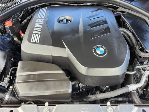 Certified 2025 BMW 330i Sedan w/ M Sport Package image 31