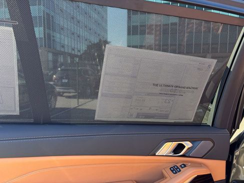 New 2026 BMW X7 xDrive40i w/ M Sport Package image 32