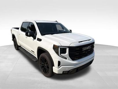 Used 2026 GMC Sierra 1500 Elevation w/ Elevation Premium Package