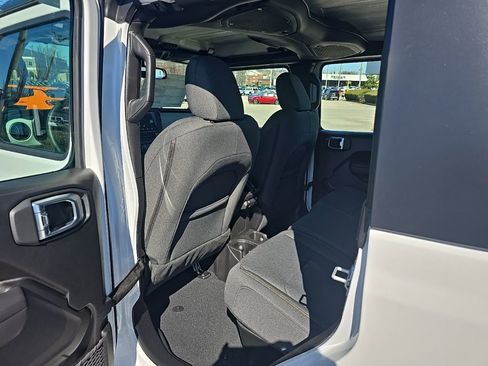 New 2026 Jeep Gladiator Sport image 22