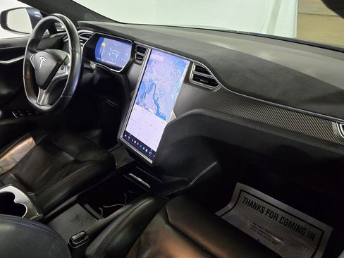 Used 2017 Tesla Model S 75D image 30