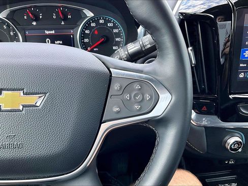 Used 2023 Chevrolet Traverse LT w/ LT Premium Package AWD/4WD image 20