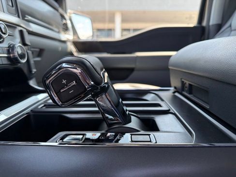 Used 2022 Ford F150 Lariat AWD/4WD image 30