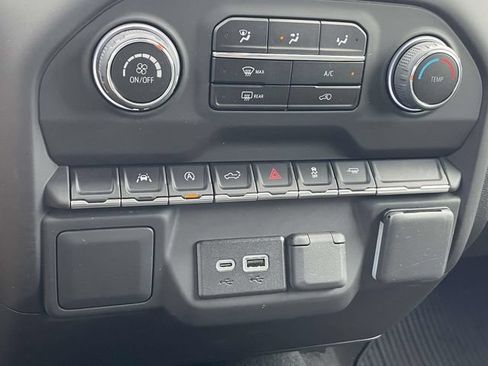 Used 2025 Chevrolet Silverado 1500 Custom RWD image 19