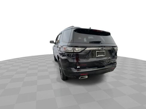 Certified 2021 Chevrolet Traverse Premier w/ Redline Edition image 6