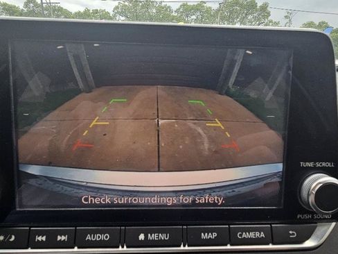 Used 2020 Nissan Altima 2.5 SL FWD image 16