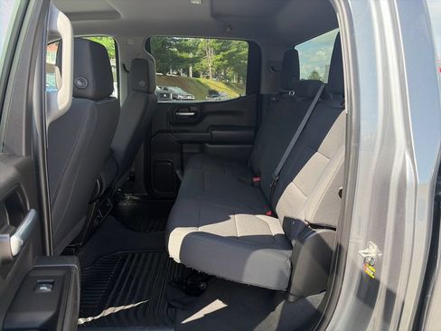 Used 2020 Chevrolet Silverado 1500 Custom w/ Custom Value Package AWD/4WD image 24