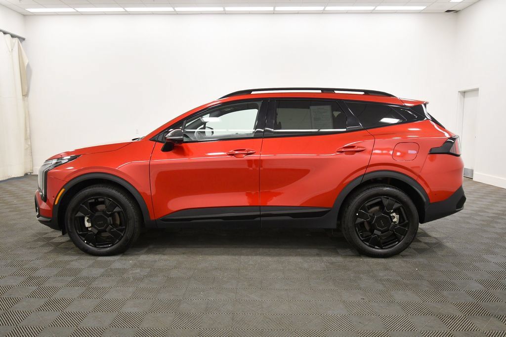 Certified 2026 Kia Sportage X-Line w/ X-Line Technology Package AWD/4WD image 4