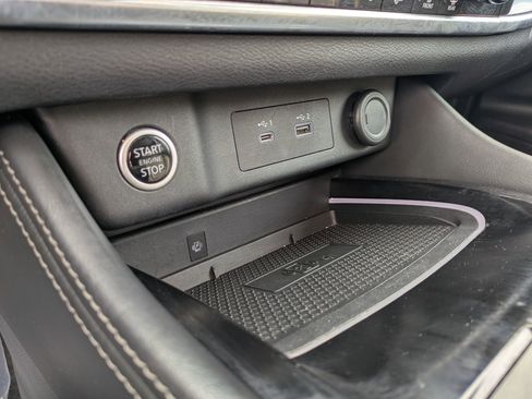 Used 2021 Nissan Rogue Platinum image 22