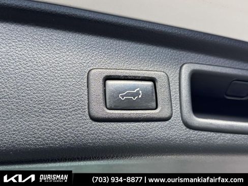 Used 2018 Subaru Forester 2.5i Touring w/ Popular Package #3B image 20