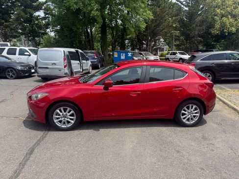 Used 2015 MAZDA MAZDA3 i Touring FWD image 4