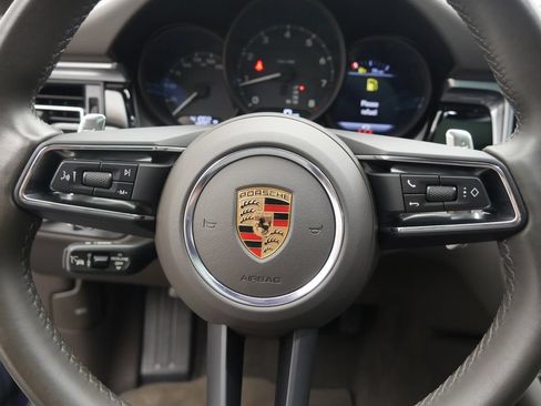 Certified 2023 Porsche Macan AWD/4WD image 35