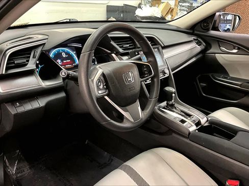 Used 2016 Honda Civic EX image 17