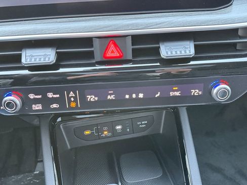 New 2026 Kia K5 EX image 17