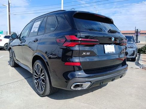 New 2026 BMW X5 sDrive40i w/ M Sport Package RWD image 7