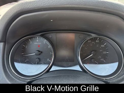 Used 2018 Nissan Rogue SV FWD image 19