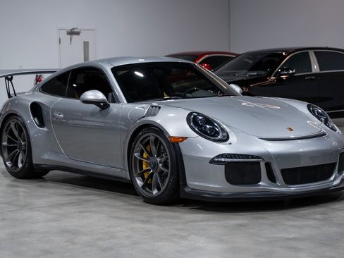 Used 2016 Porsche 911 GT3 RS RWD image 16