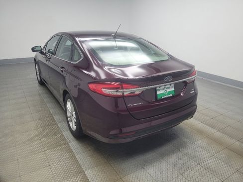 Used 2018 Ford Fusion SE w/ Fusion SE Technology Package FWD image 5
