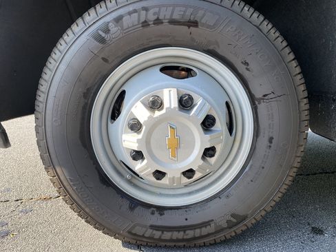 Used 2026 Chevrolet Silverado 3500 W/T w/ WT Convenience Package AWD/4WD image 38