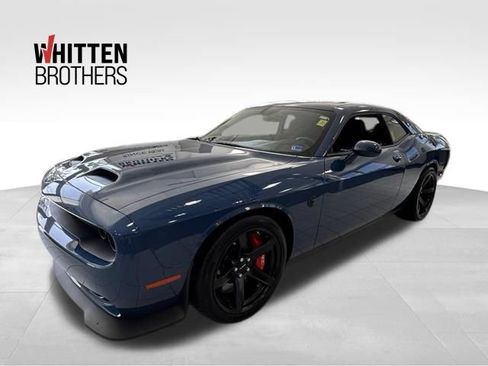 Used 2022 Dodge Challenger SRT Hellcat w/ SRT Black Package RWD image 1