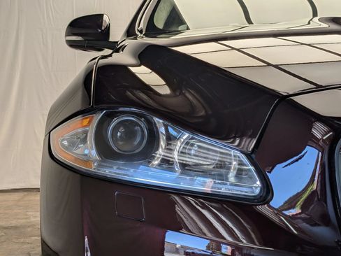 Used 2011 Jaguar XJ L RWD image 8
