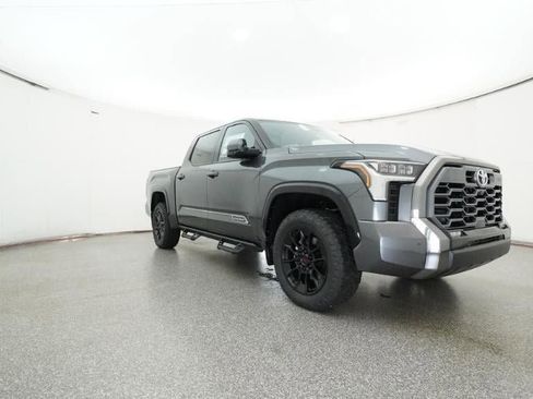 New 2025 Toyota Tundra Platinum image 29