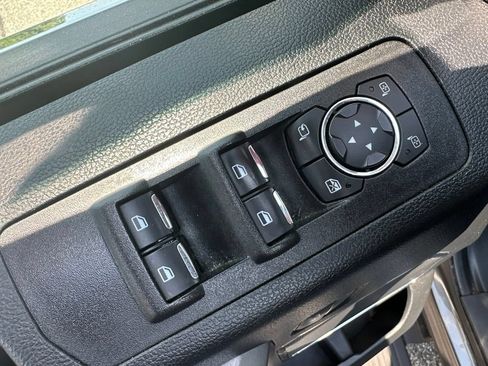 Used 2018 Ford F150 Platinum AWD/4WD image 16