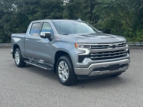 Used 2024 Chevrolet Silverado 1500 LTZ w/ LTZ Convenience Package II AWD/4WD image 9