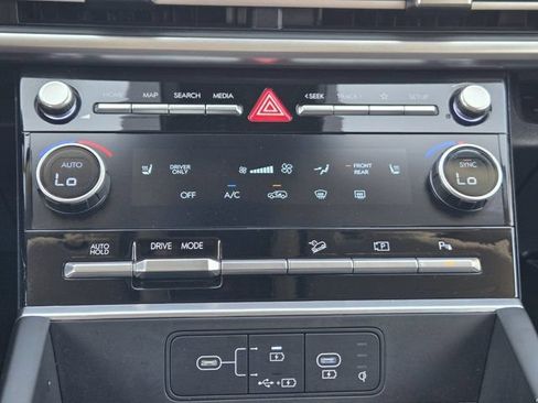 Certified 2026 Hyundai Santa Fe SEL FWD image 18
