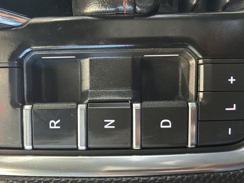 Used 2021 Chevrolet Tahoe RST w/ Luxury Package RWD image 33