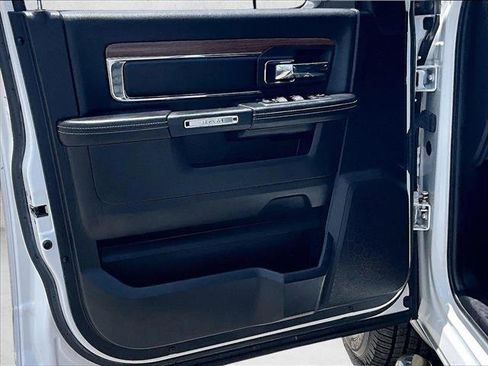 Used 2013 RAM 1500 Laramie w/ Convenience Group RWD image 17