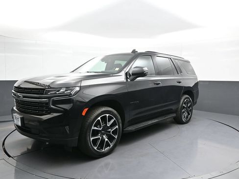 Used 2022 Chevrolet Tahoe RST w/ Luxury Package AWD/4WD image 10