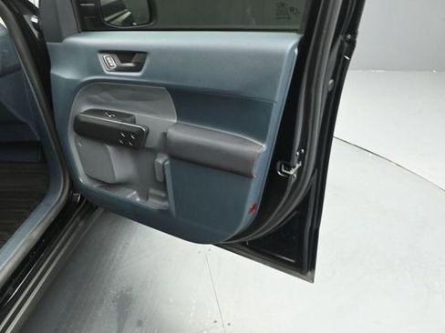 Certified 2022 Ford Maverick XL FWD image 32