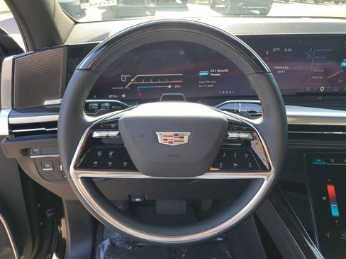 Used 2025 Cadillac Escalade Premium Luxury w/ LPO, Radiant Package RWD image 20