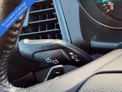 Used 2017 Ford Escape SE w/ Equipment Group 201A image 22