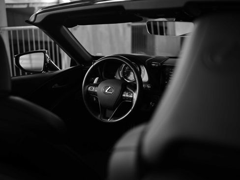 Used 2024 Lexus LC 500 Convertible image 26