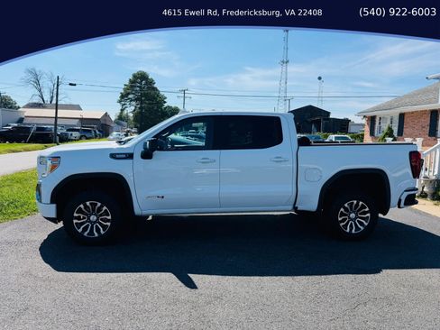 Used 2021 GMC Sierra 1500 AT4 w/ AT4 Value Package AWD/4WD image 3