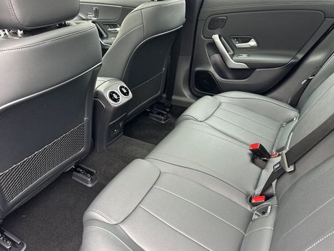 New 2025 Mercedes-Benz CLA 250 image 10