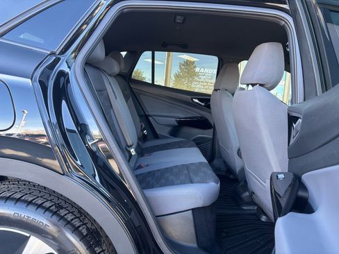 Used 2022 Volkswagen ID.4 Pro image 19