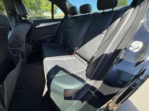 Used 2013 Mercedes-Benz C 300 4MATIC Sedan image 10