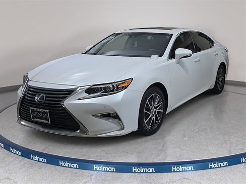 Used 2016 Lexus ES 350 w/ Luxury Package w/Wood Trim image 1