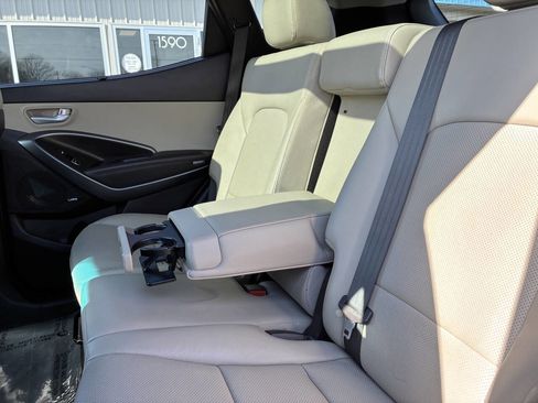 Used 2017 Hyundai Santa Fe Sport w/ 2.4L Tech Package 04 image 12