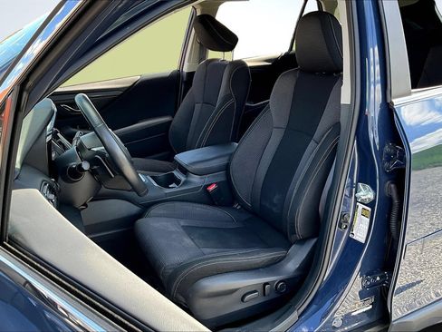 Used 2023 Subaru Outback Premium AWD/4WD image 24