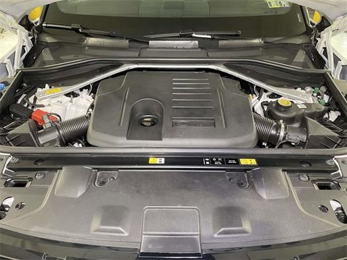 Used 2024 Land Rover Range Rover SE image 25