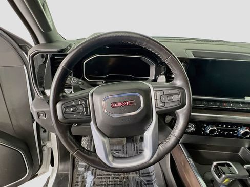 Certified 2023 GMC Sierra 1500 SLT AWD/4WD image 9