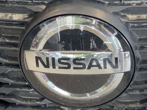 Used 2020 Nissan Rogue SV w/ Premium Package AWD/4WD image 10